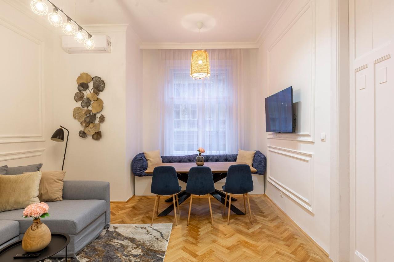 Glamorous Modern Apartment In The Hearth Of Budapeşte Dış mekan fotoğraf