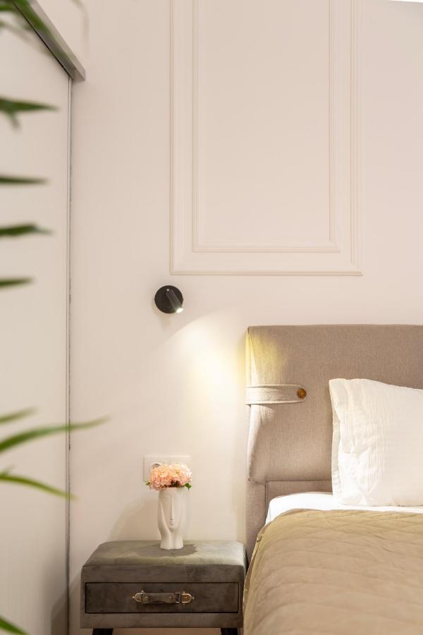 Glamorous Modern Apartment In The Hearth Of Budapeşte Dış mekan fotoğraf